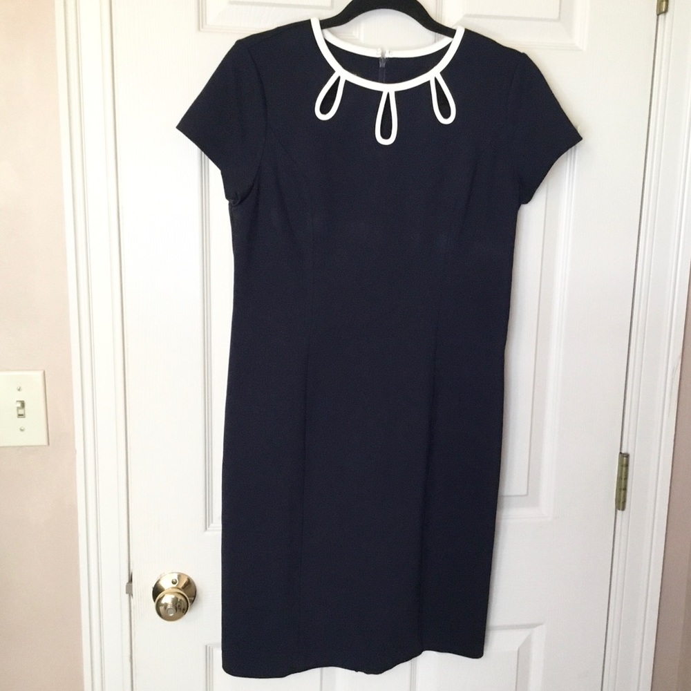 Talbots RSVP Blue Floral Matelasse Scalloped Hem Sheath Dress Size 16 Sleeveless main image 1